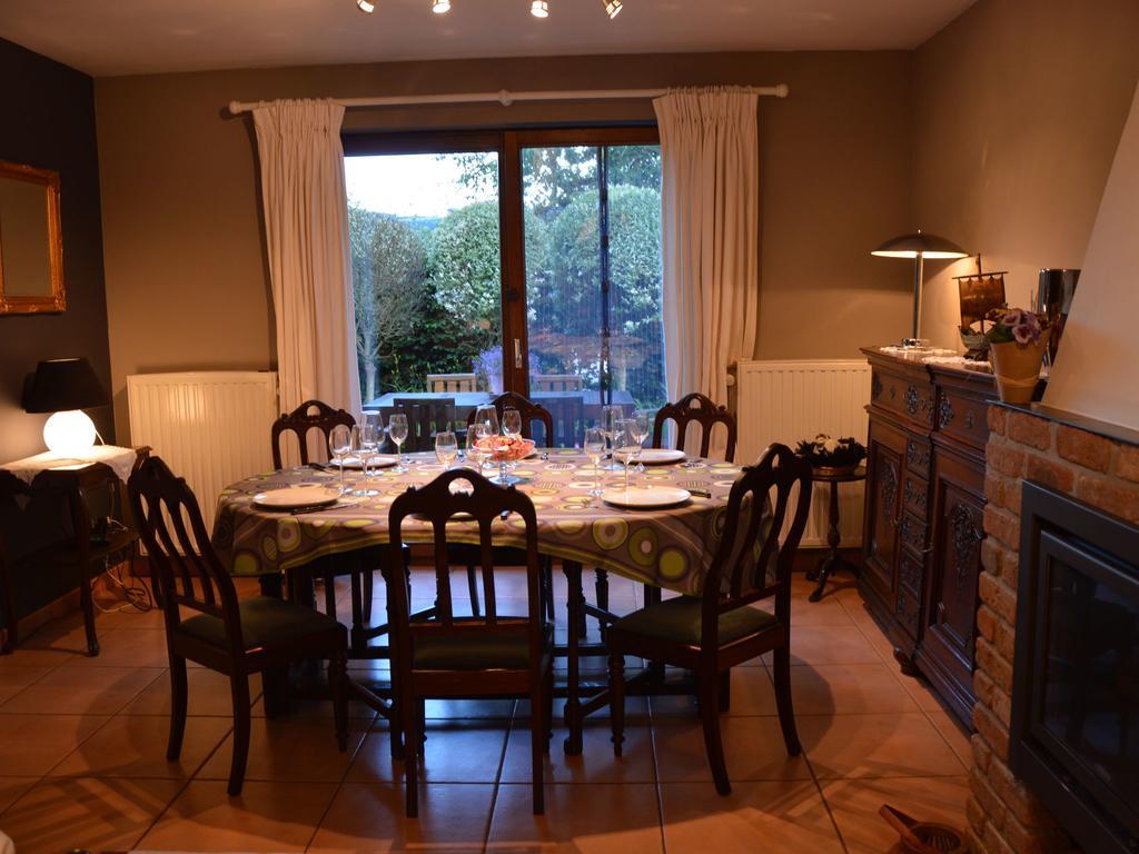 Modern Holiday Home In Stavelot With Fireplace מראה חיצוני תמונה
